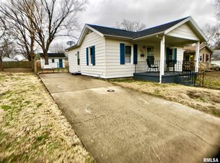 1209 Anna St, Benton, IL 62812