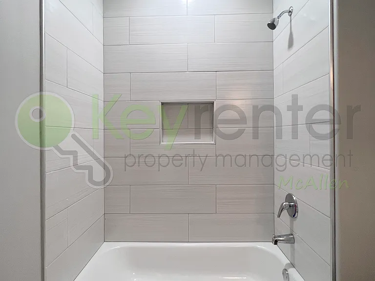 1812 Redbud Ln #1 — Photo 22