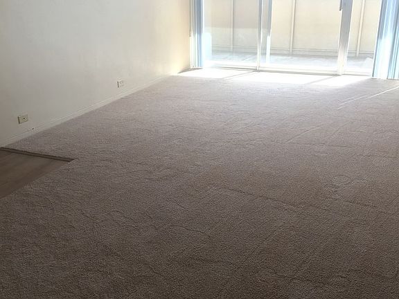4th image of 727 N Pearl St APT 408