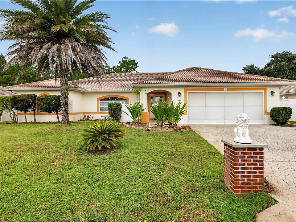 28 Princeton Ln