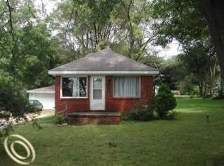 1860 Ladd Rd, Wolverine Lake, MI 48390