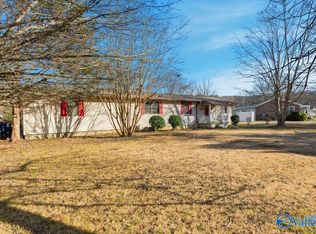 1008 Peck Rd NE, Huntsville, AL 35801