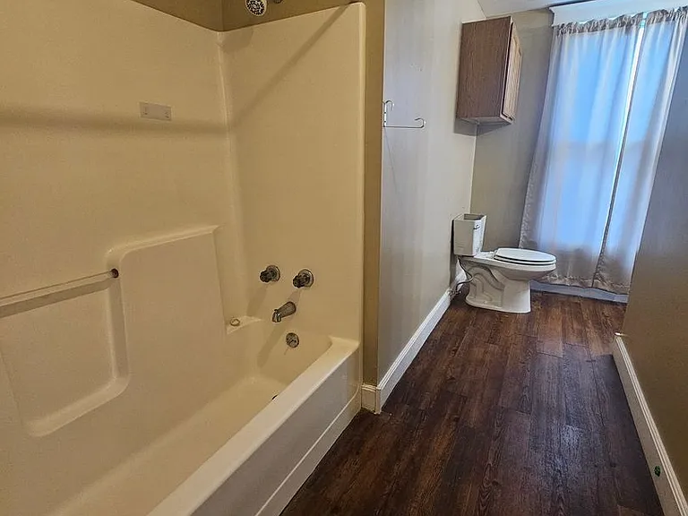 929 Bridge Ave — Photo 9