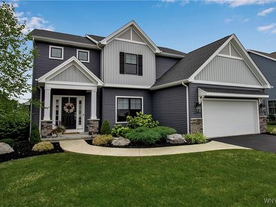 3 Kevwood Ln, Lancaster, NY, 14086