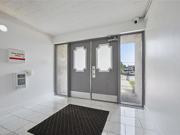 2nd image of 6 Walton Ave #107