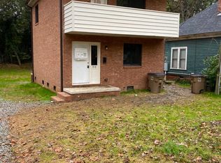 919 Carr St, Greensboro, NC 27403