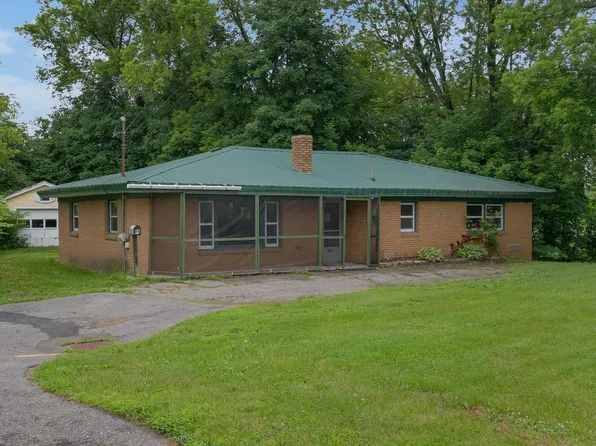14 Osborne Street, Fairfield, ME 04937