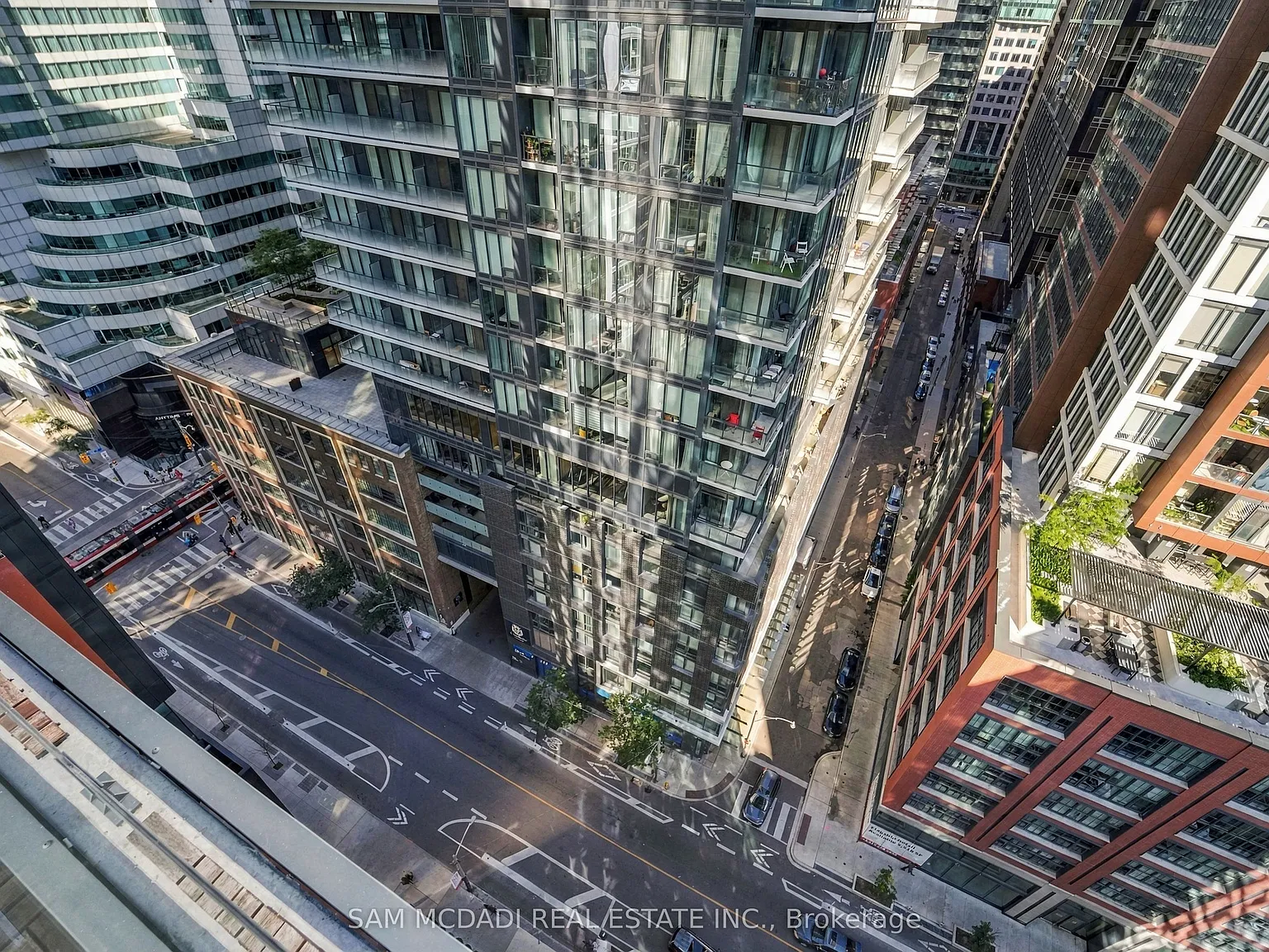2 bed, $3,450 — Photo 3