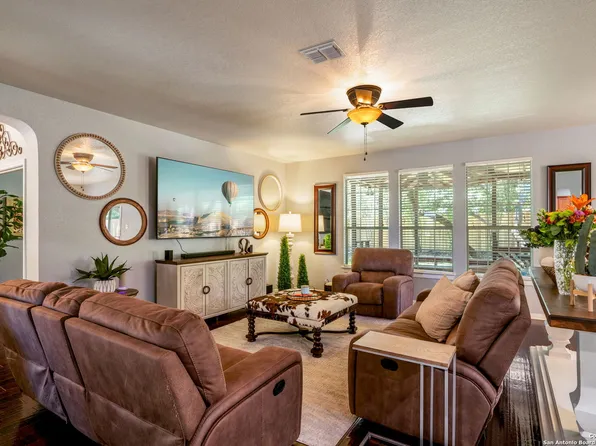 25107 Royal Land, San Antonio, TX 78255