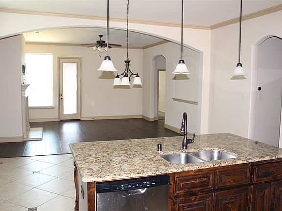 4th image of 16324 Toledo Bend Ct