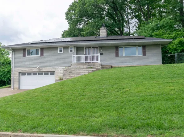 520 Helfrich Ln, Evansville, IN 47712