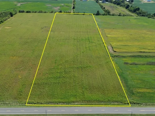 Moulin Ave NE, Alliance, OH 44601