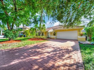 4751 NW 58th Ter, Coral Springs, FL 33071