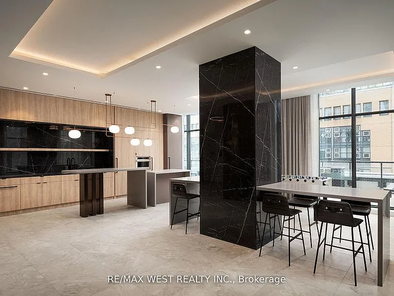 252 Church St #4611 — Photo 14