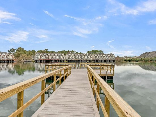 4759 Arco Ln, North Charleston, SC 29418
