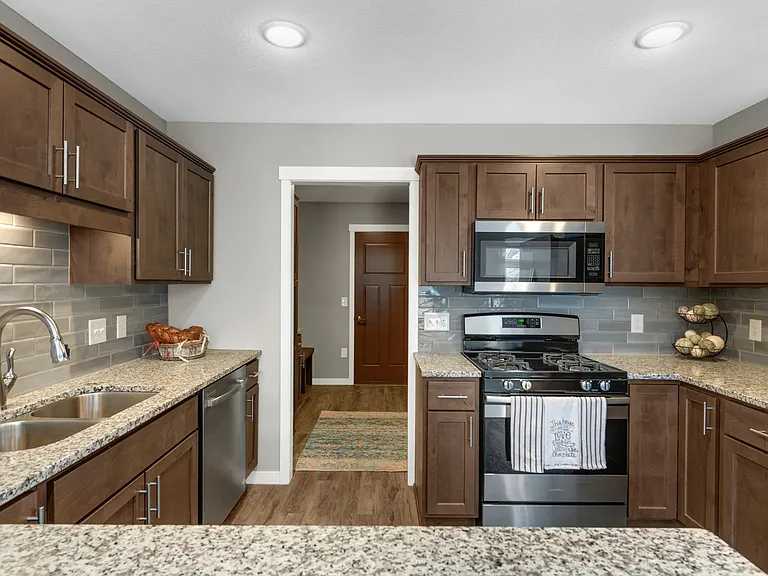 Sommersby Village Townhomes — Photo 8