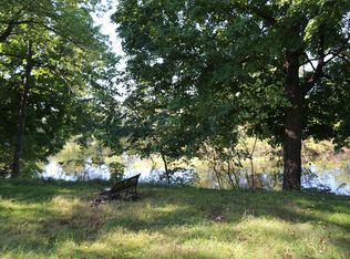 13860 Riverside Dr, Constantine, MI 49042