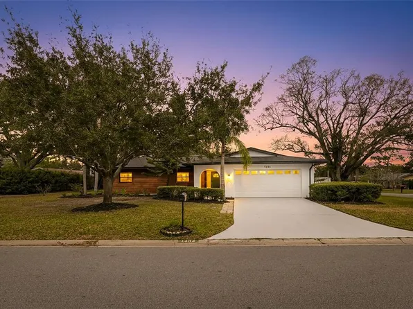 1434 Hagen Ave, Dunedin, FL 34698