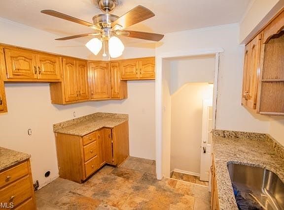5th image of 8210 Salisbury Dr