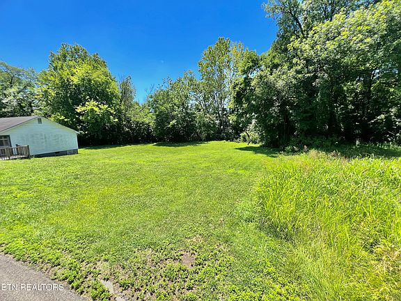 4th image of 3309 Pilkay Rd