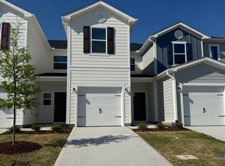 2102 Oakdale Dr, Durham, NC 27703