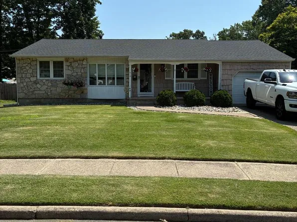 413 Westminster Blvd, Turnersville, NJ 08012