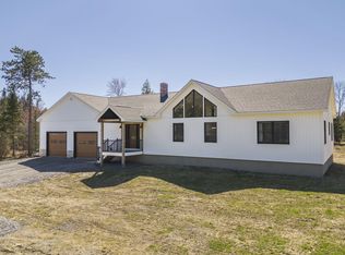 879 Back Rd, Skowhegan, ME 04976