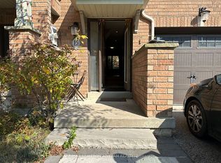 15 Latitude Ln, Whitchurch Stouffville, ON L4A 0T1