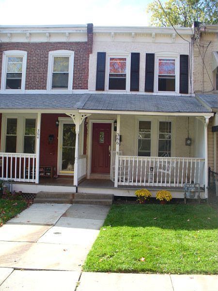 2nd image of 366 W Spring Ave