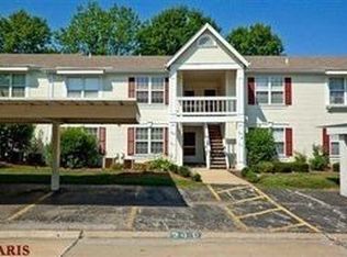 911 Sugar Lake Ct, Saint Peters, MO 63376