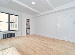 135 E 50th St APT 8J, New York, NY 10022