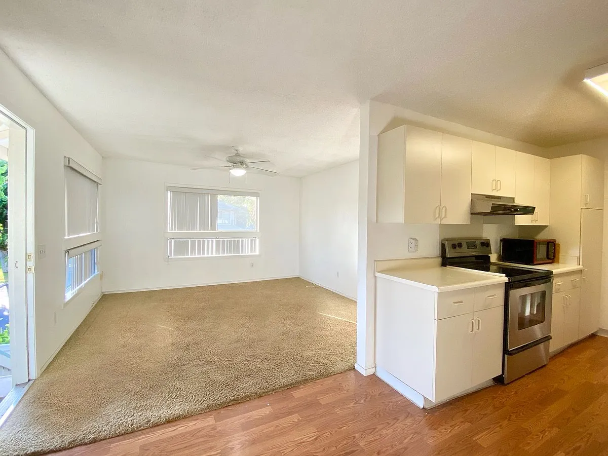 Building Photo - 91-1061 Oaniani St #2F