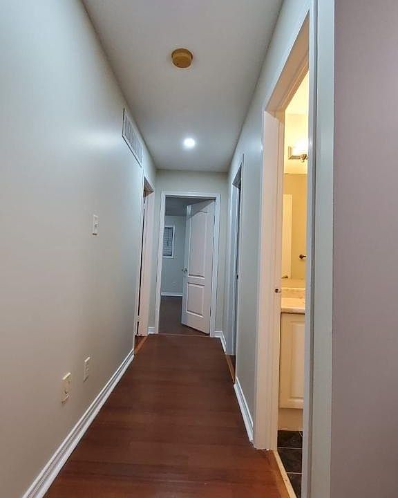 2nd image of 47 Pauline Cres