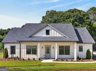 118 Henson Dr, Monroe, GA 30655