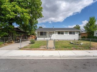 1700 Oxford Ave, Sparks, NV 89431