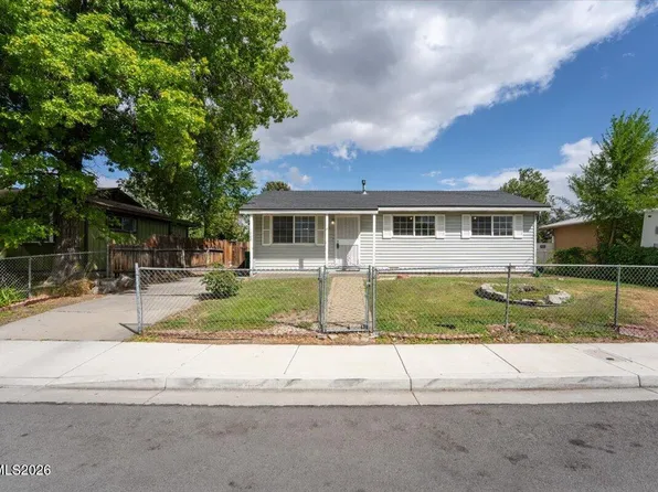 1700 Oxford Ave, Sparks, NV 89431