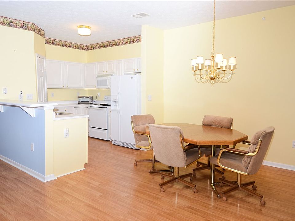 1st image of 152 Saddlebrook Ln Unit 461