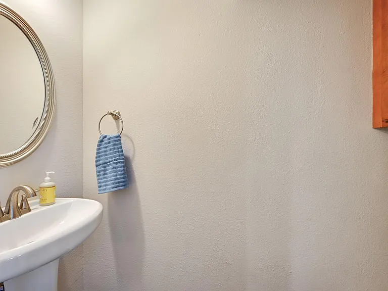 305 Holleman Dr E #1702 — Photo 6