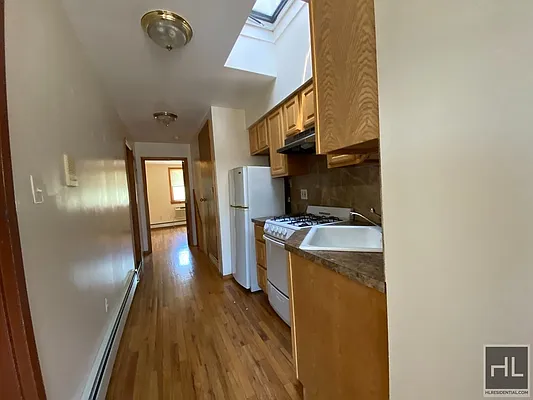 Rented by Highline Residential | media 9