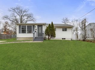 28 Brandies Rd, South Toms River, NJ 08757
