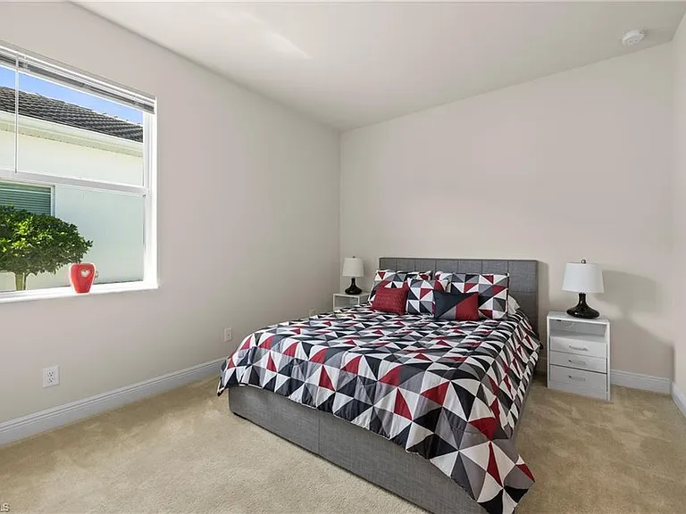 8897 Redonda Dr — Photo 25