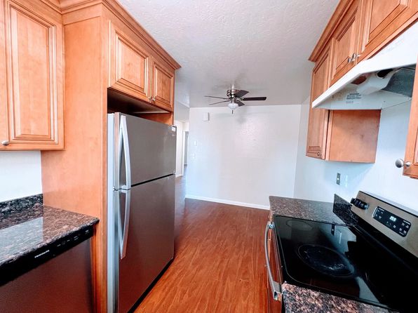 620 Gamma Ct APT 2