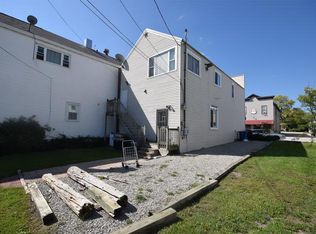 1012 Oregon St, Oshkosh, WI 54902