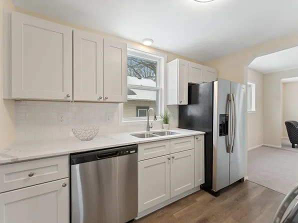 1779 James Ave, Saint Paul, MN 55105