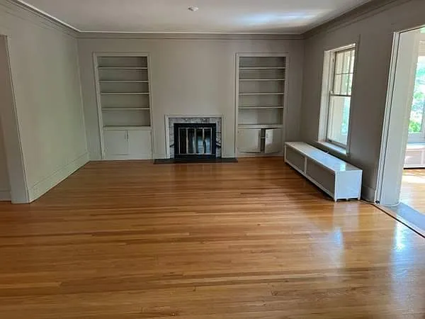 5500 N Lakewood Ave #2 — Photo 13
