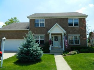3206 Clairborne Xing, Valparaiso, IN