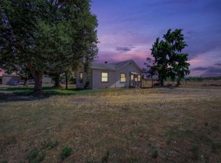 3945 Plainview Rd, Modesto, CA 95357