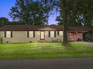 3916 Bahama Dr, Hopkinsville, KY 42240