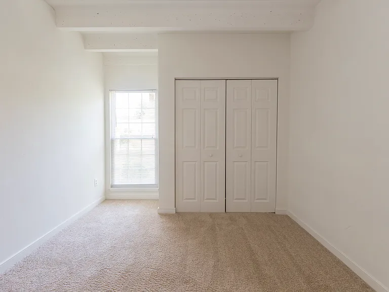 Preston Square Apartments — Photo 10