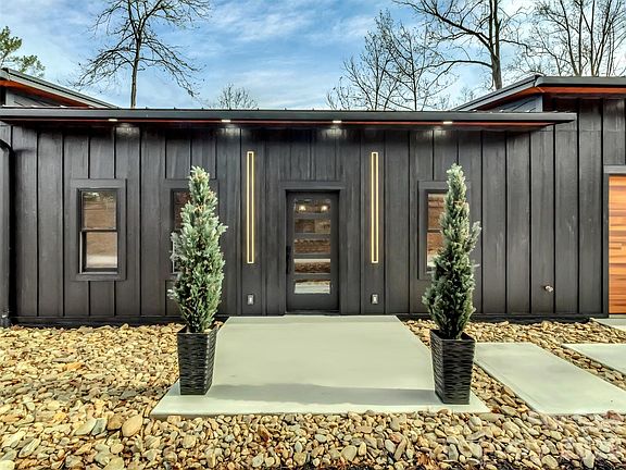 5th image of 130 Midway Crossing Dr